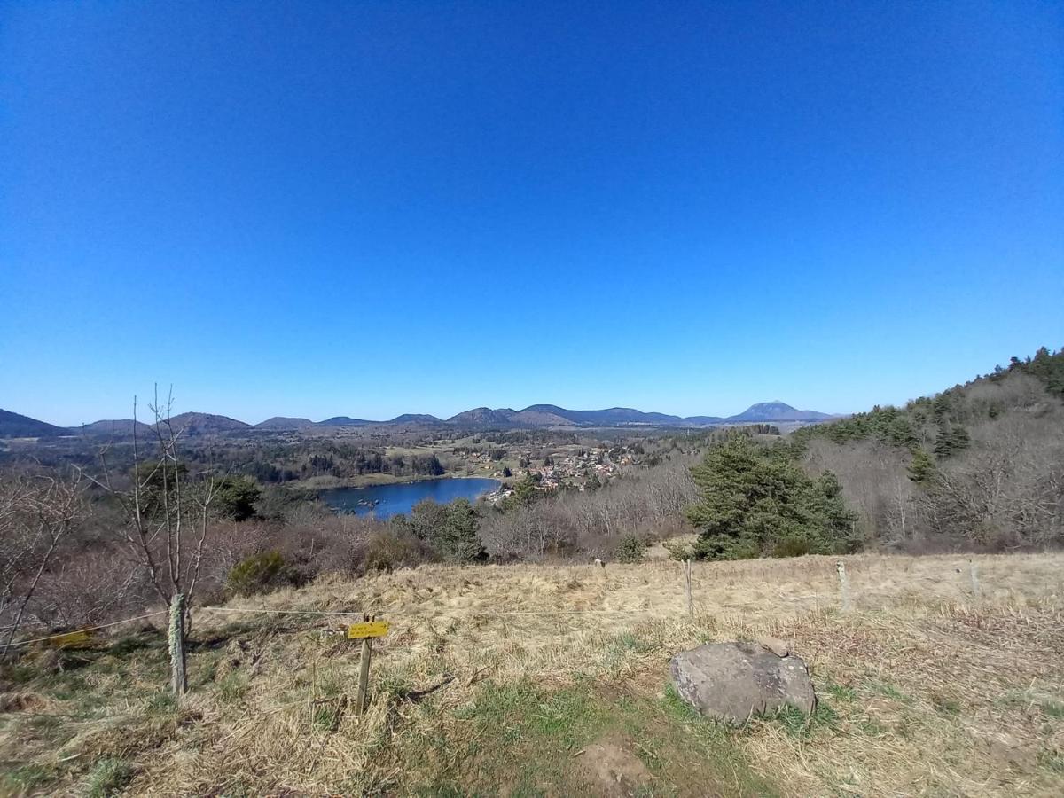 Les Gites De Recoleine Nébouzat Esterno foto